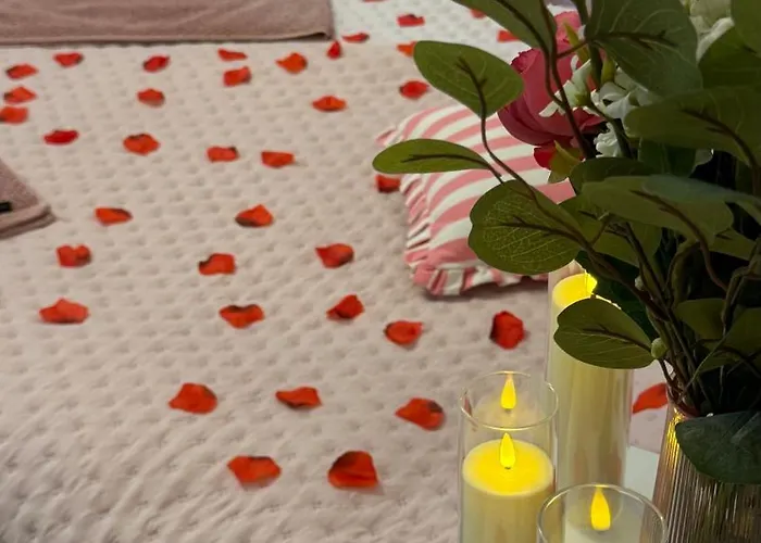 Jacuzzi Bliss By The Motlawa *